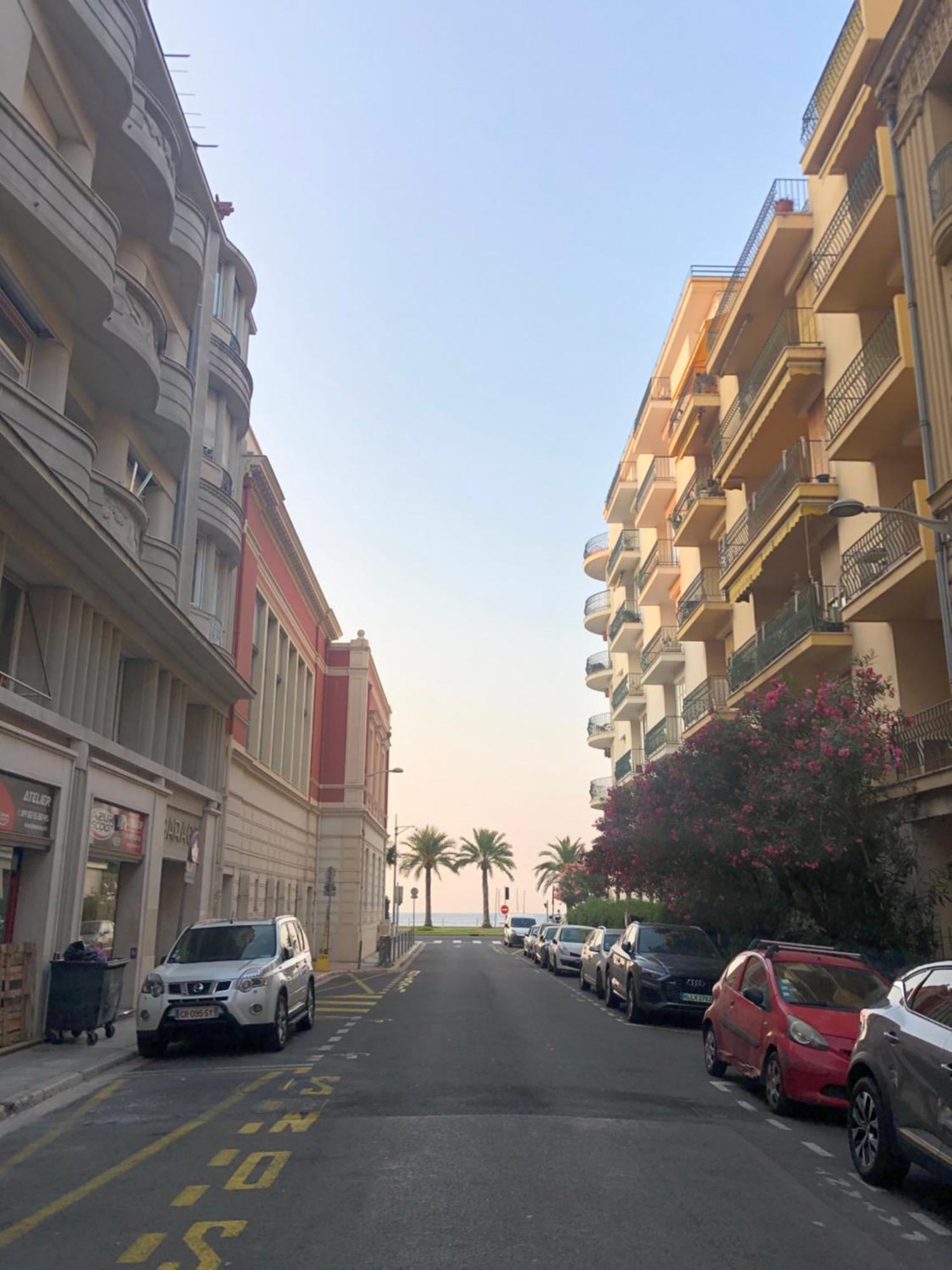 Nice, Seaside Apartment Екстер'єр фото